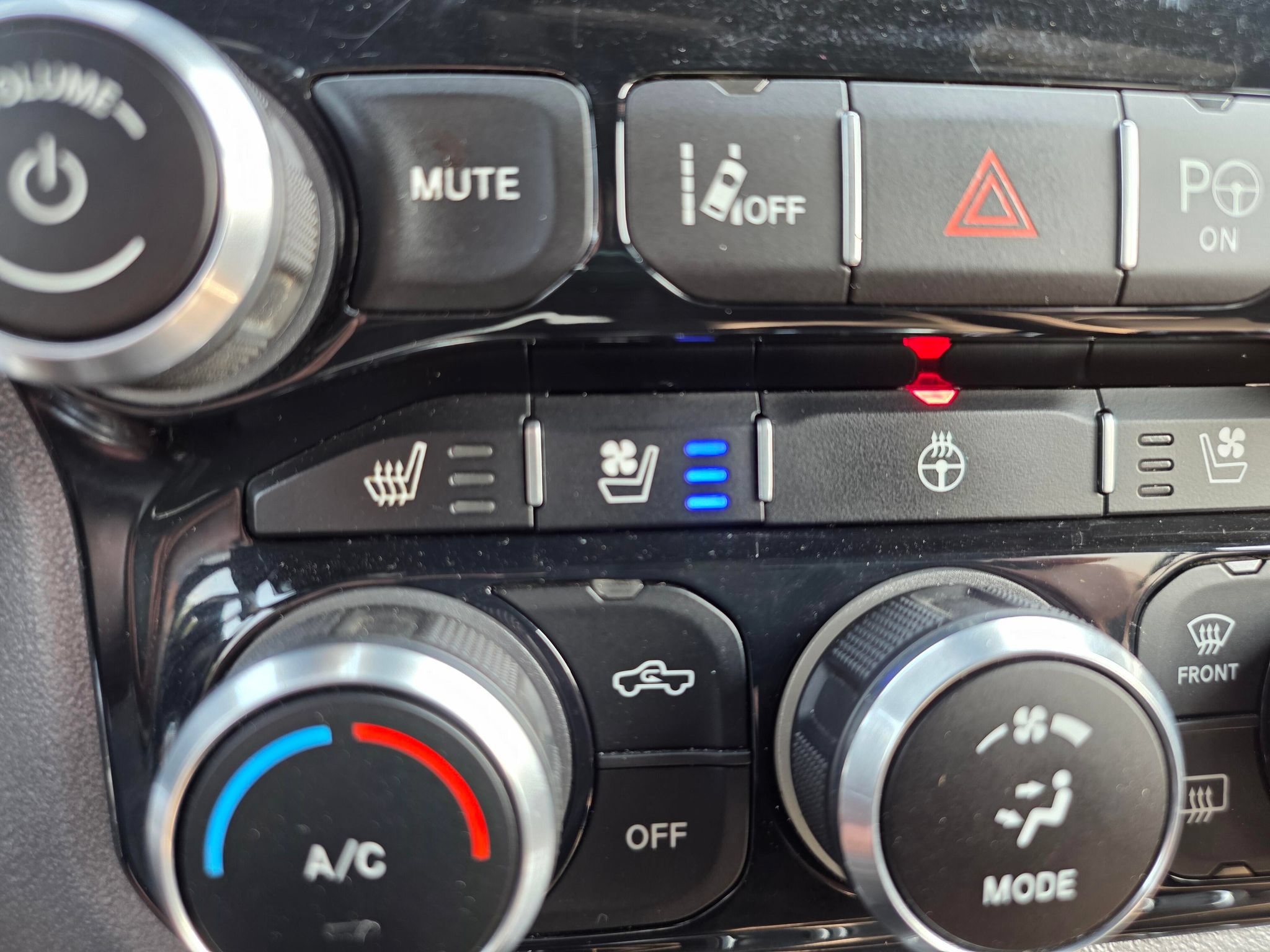 Used 2019 RAM 1500 Sport w/ Advanced Safety Group AWD/4WD image 19