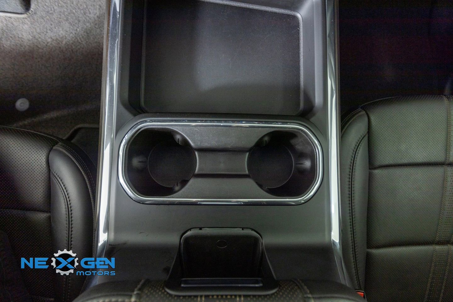 Used 2025 Chevrolet Silverado 2500 High Country w/ Technology Package image 20