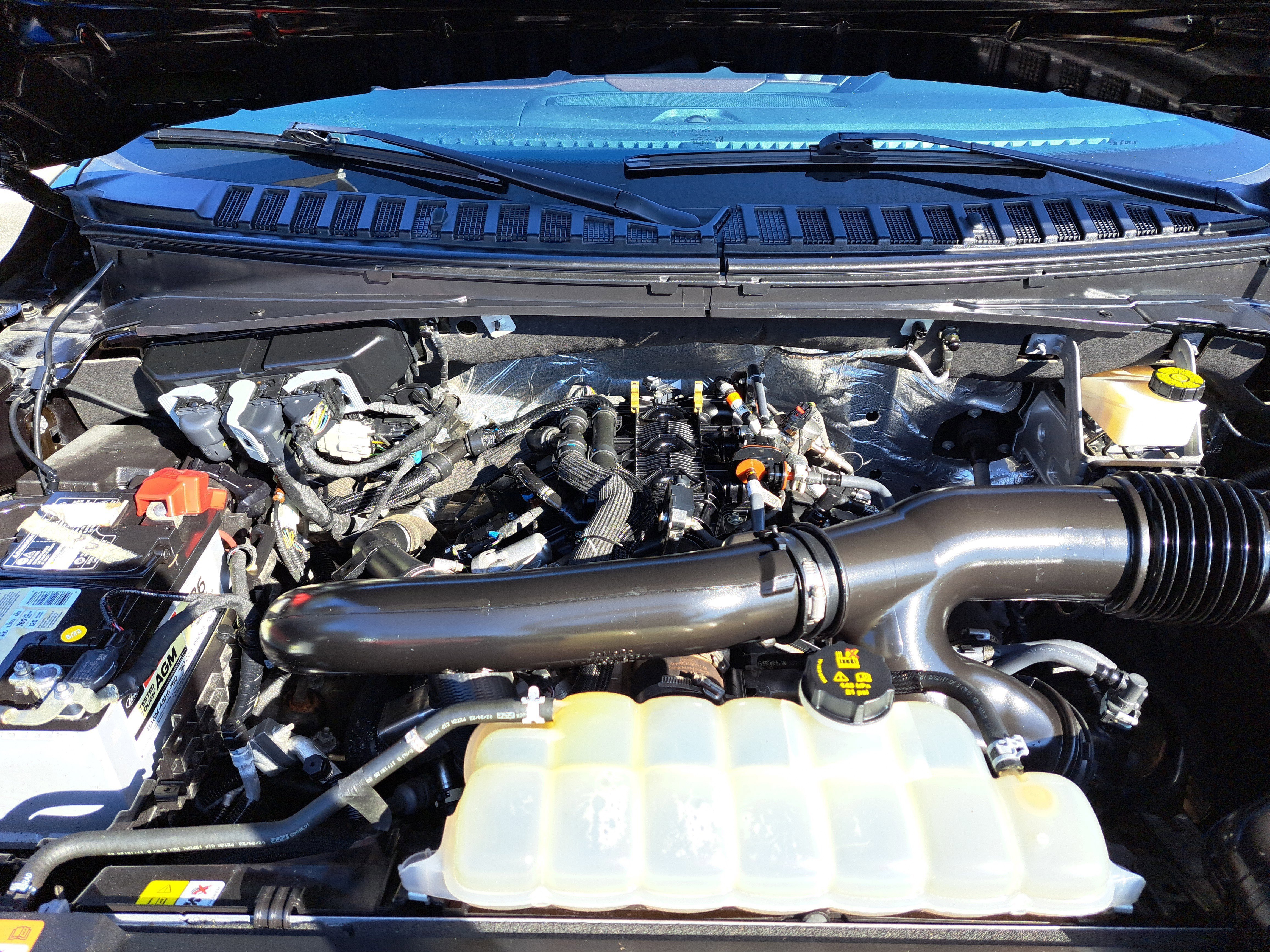 Used 2023 Ford Expedition Limited image 21