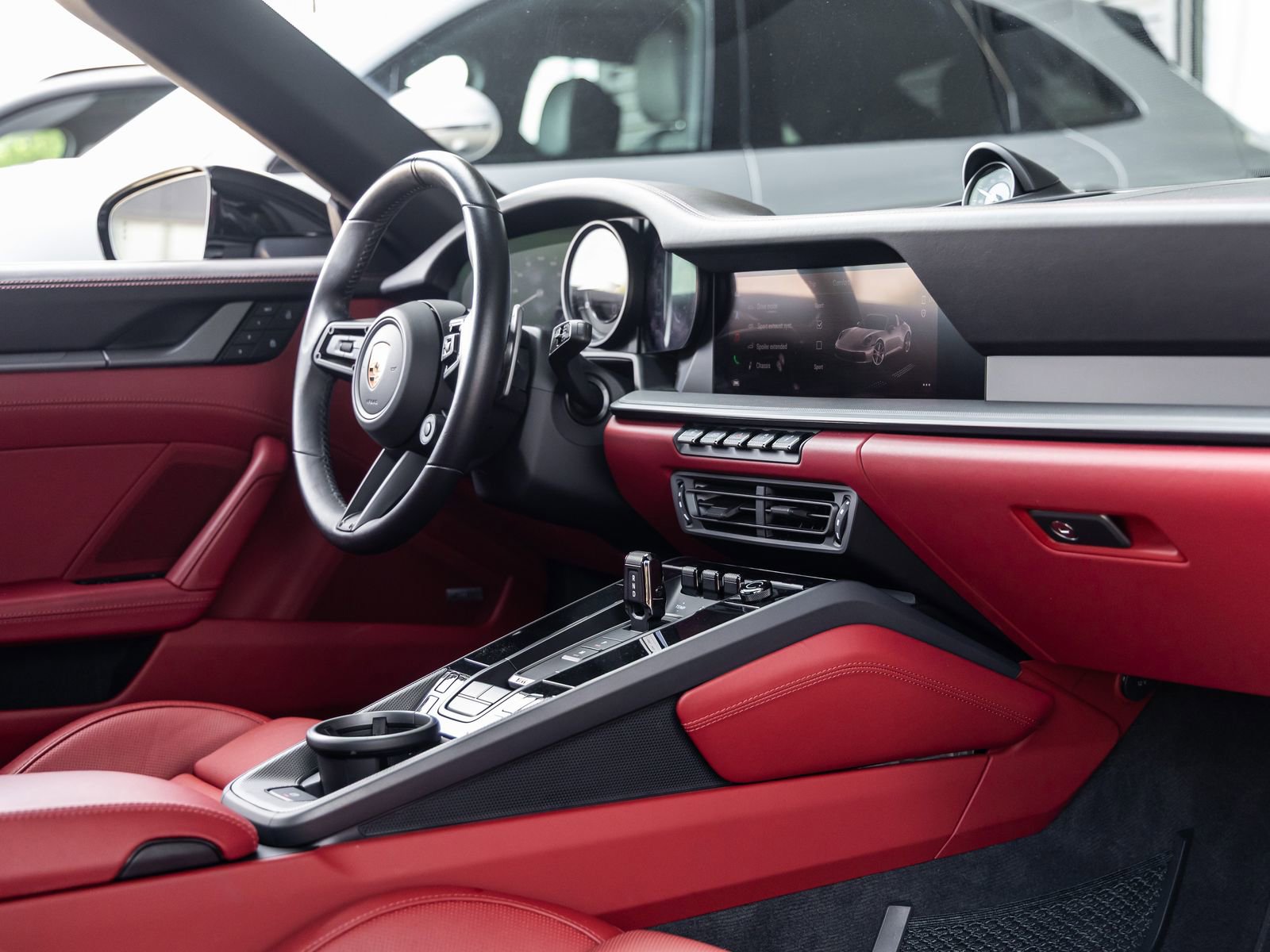 Certified 2024 Porsche 911 Targa 4S image 44