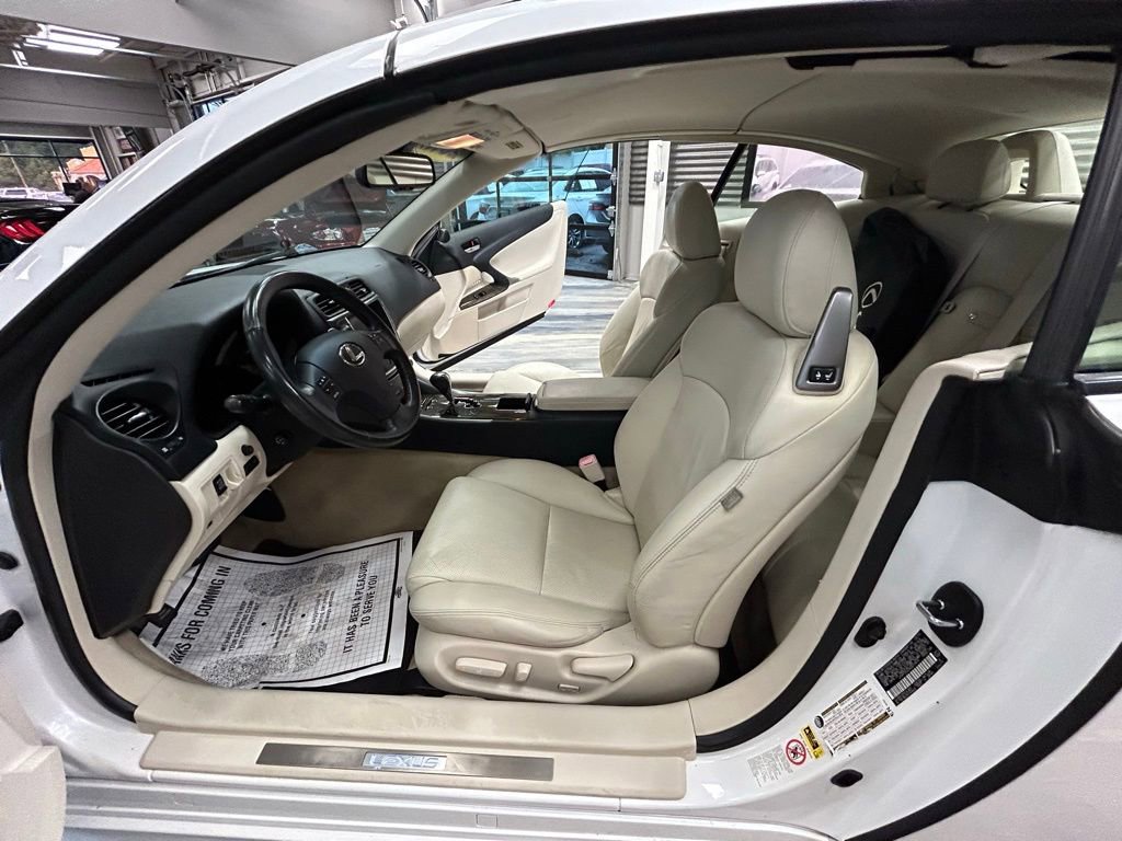 Used 2010 Lexus IS 250C RWD image 45