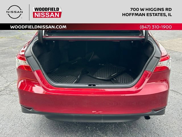 Used 2019 Toyota Camry LE FWD image 16