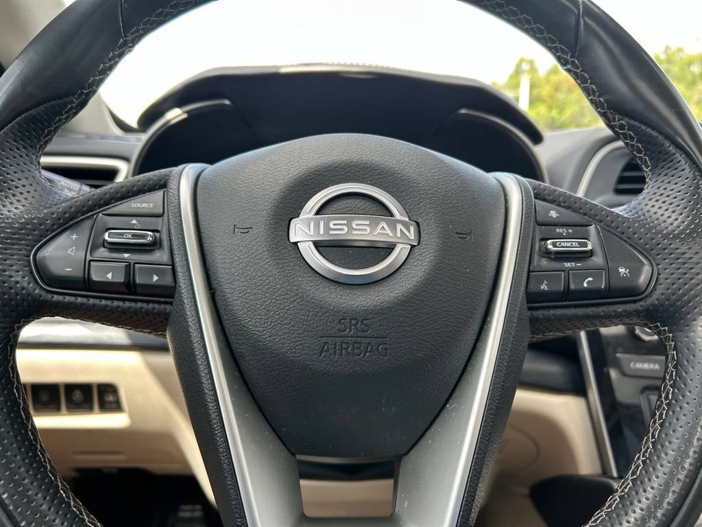 Used 2023 Nissan Maxima Platinum w/ Sport Mat Group FWD image 24