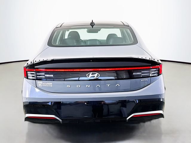 Used 2024 Hyundai Sonata Limited FWD image 5