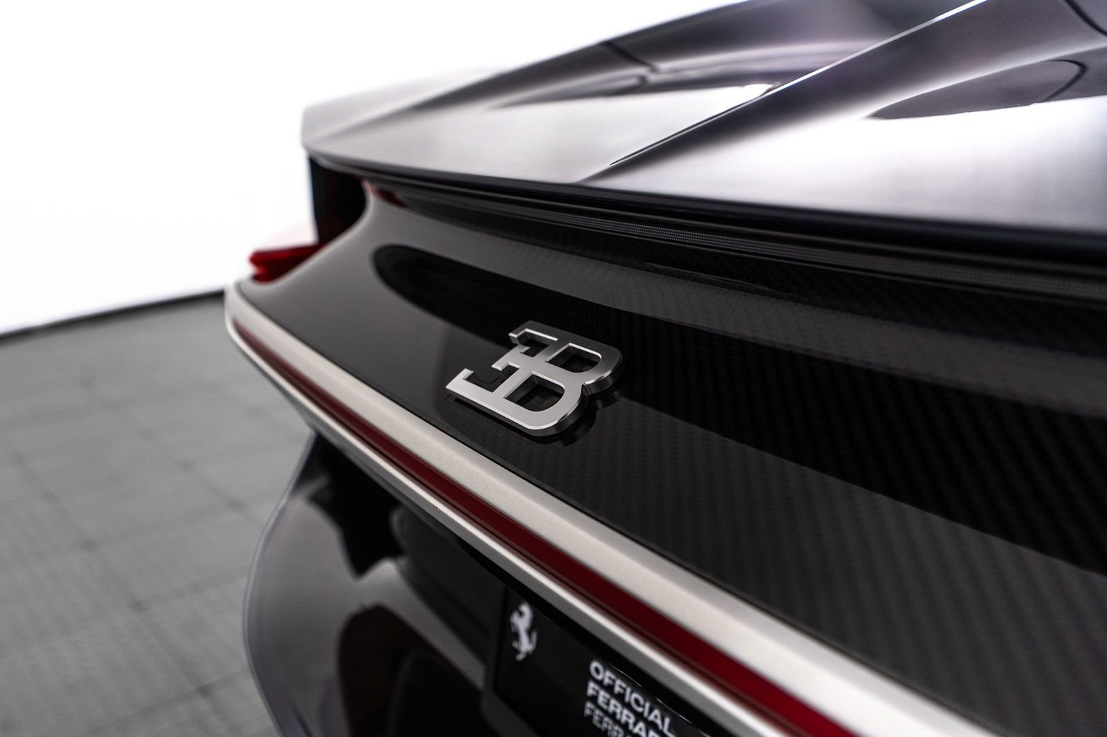 Used 2018 Bugatti Chiron image 22