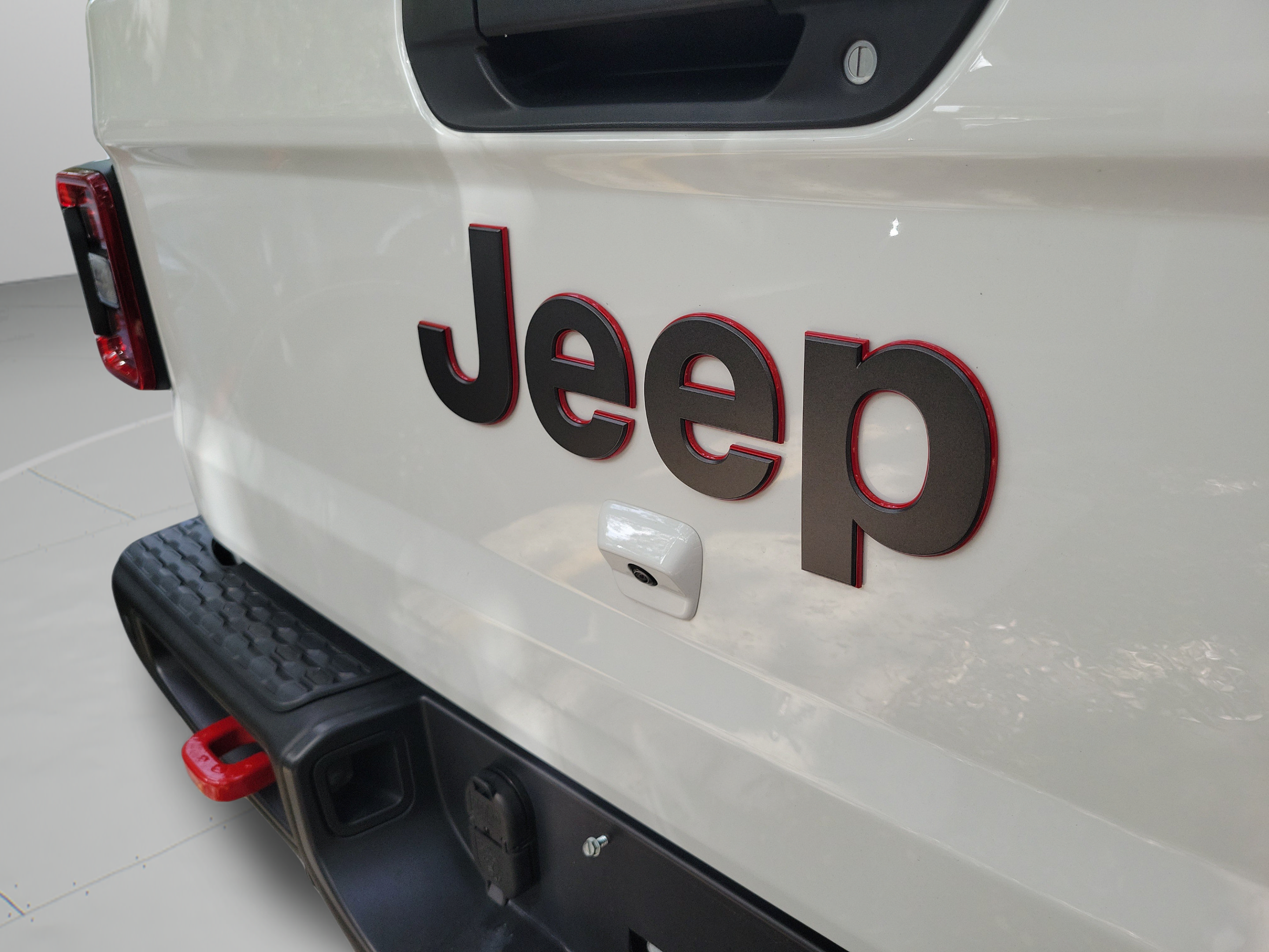 Certified 2025 Jeep Gladiator Rubicon w/ Safety Group AWD/4WD image 33