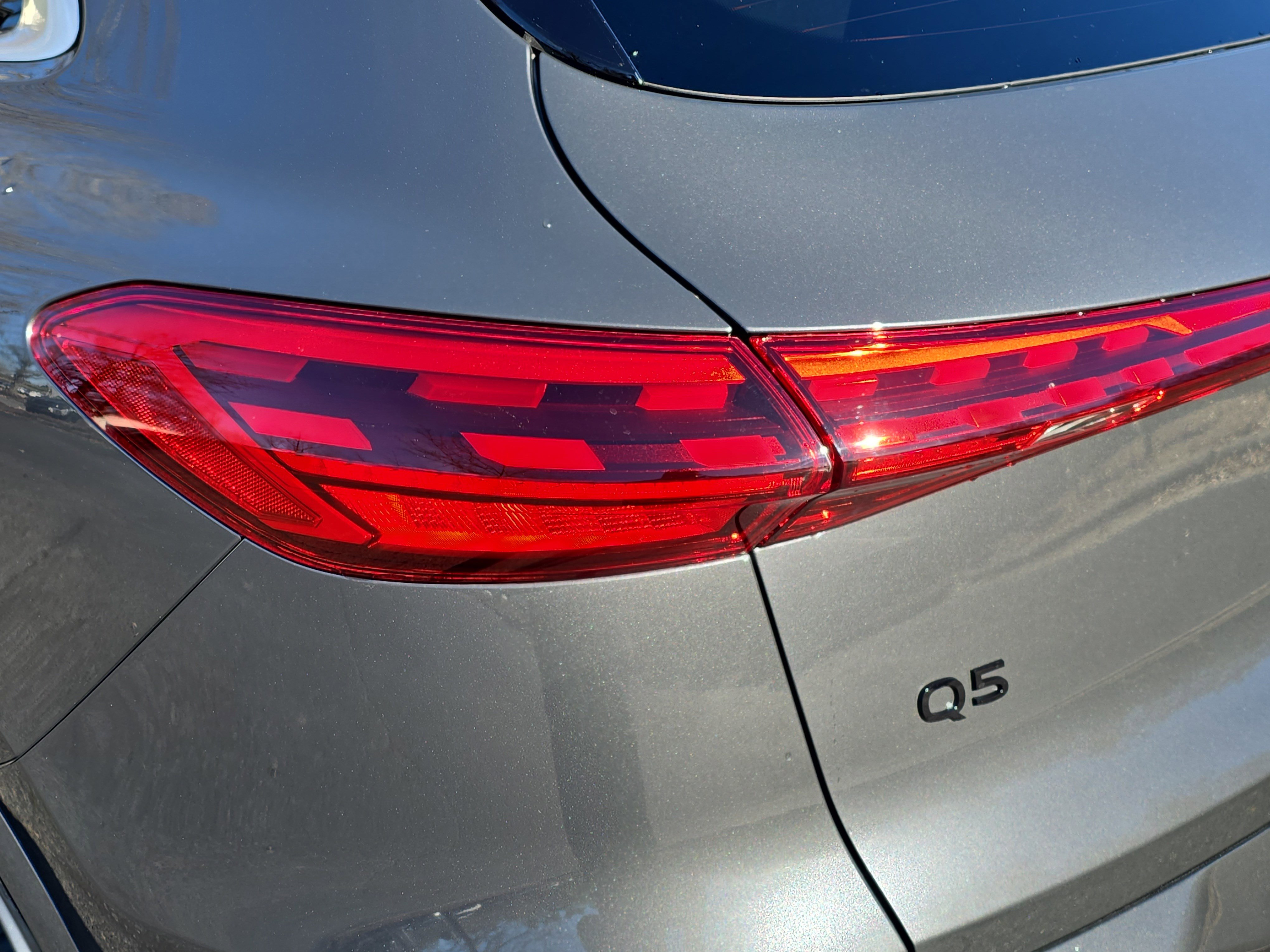 New 2025 Audi Q5 Premium Plus image 34