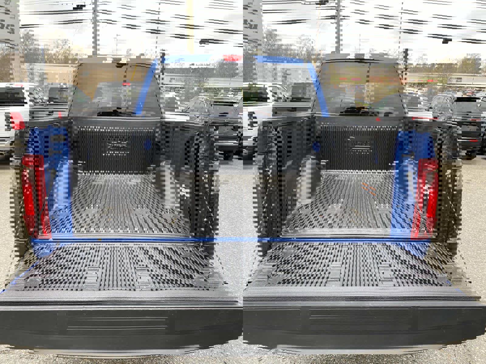 Used 2025 Ford F150 XLT w/ Equipment Group 301A Standard AWD/4WD image 5