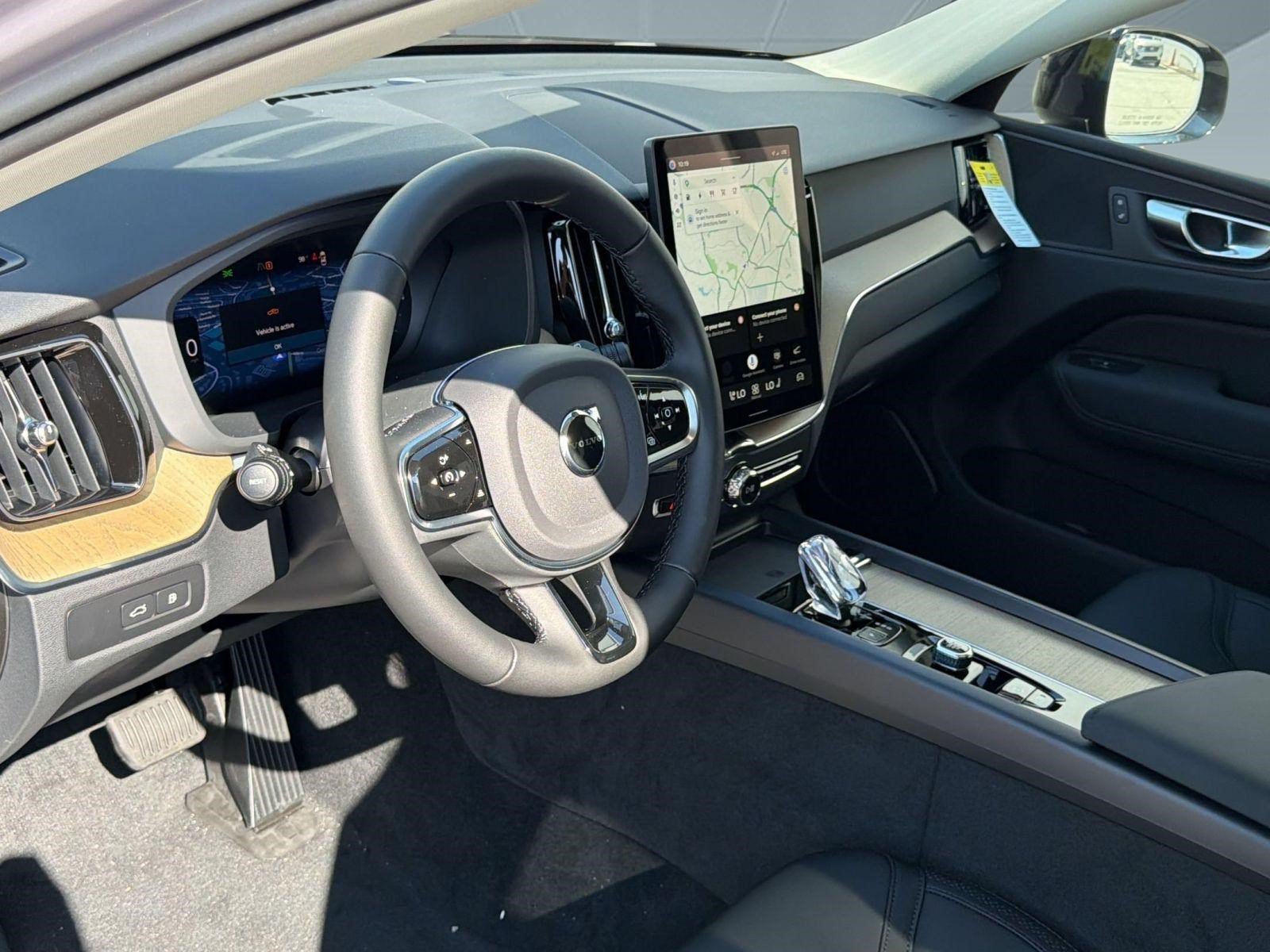 New 2026 Volvo XC60 T8 Plus w/ Climate Package AWD/4WD image 4