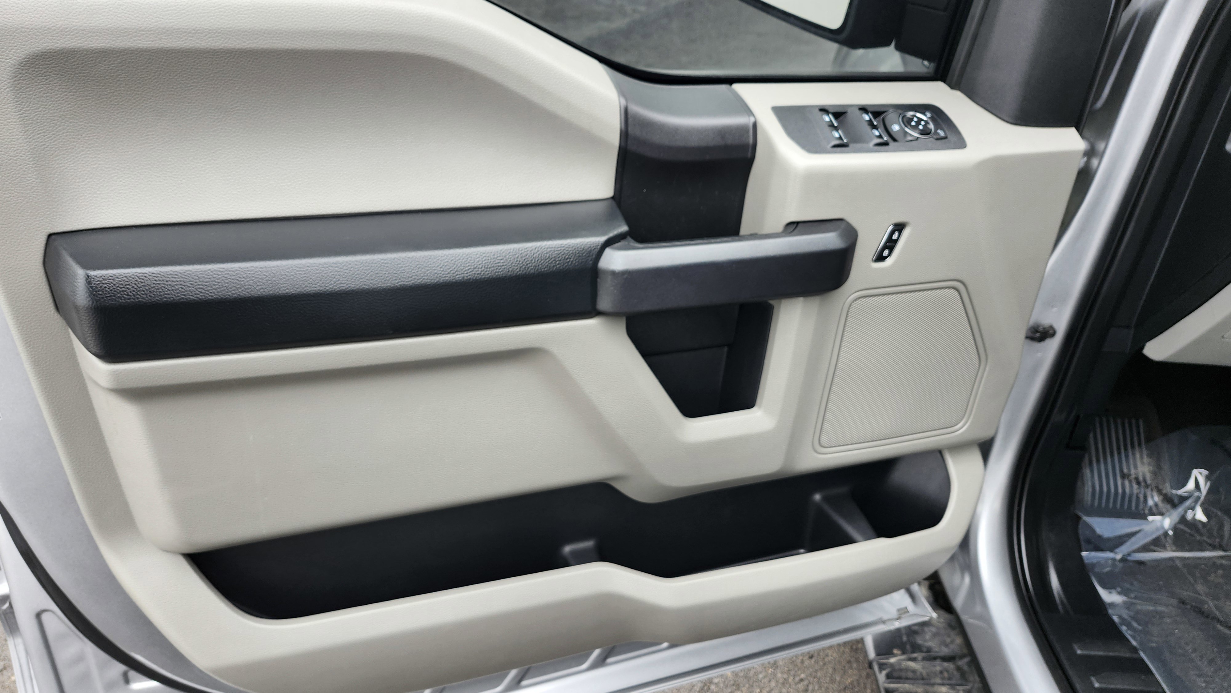 Used 2020 Ford F150 XL w/ Equipment Group 101A Mid image 23