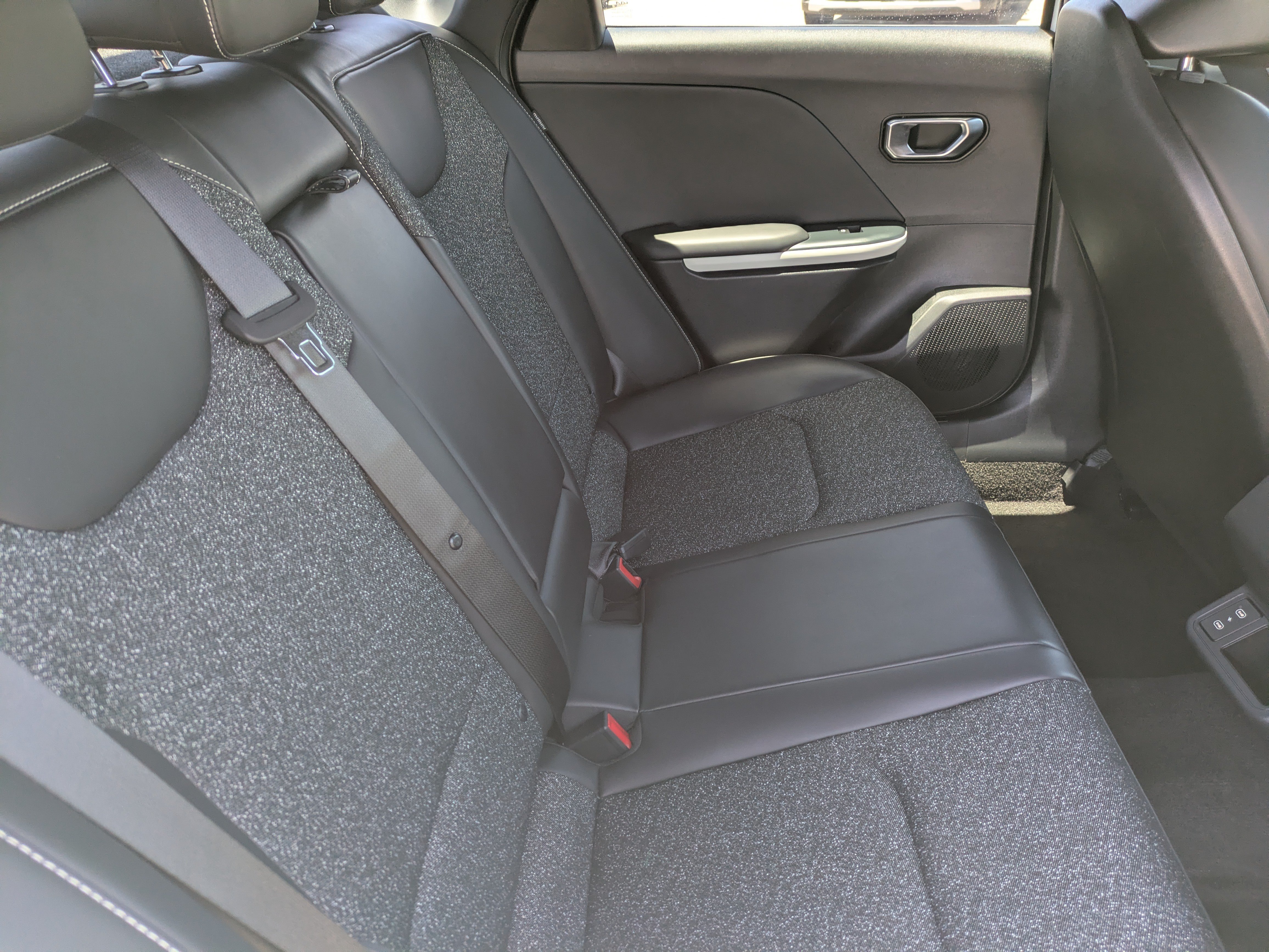 Certified 2025 Kia K4 GT-Line FWD image 13