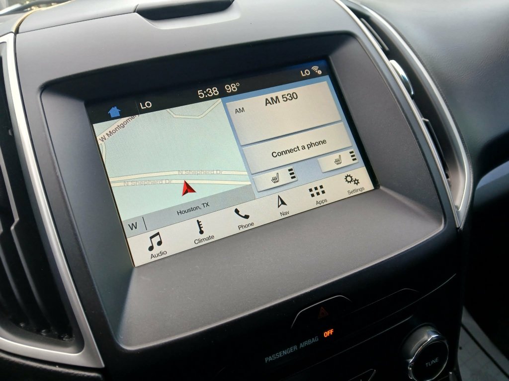Used 2018 Ford Edge SEL w/ Equipment Group 201A FWD image 15