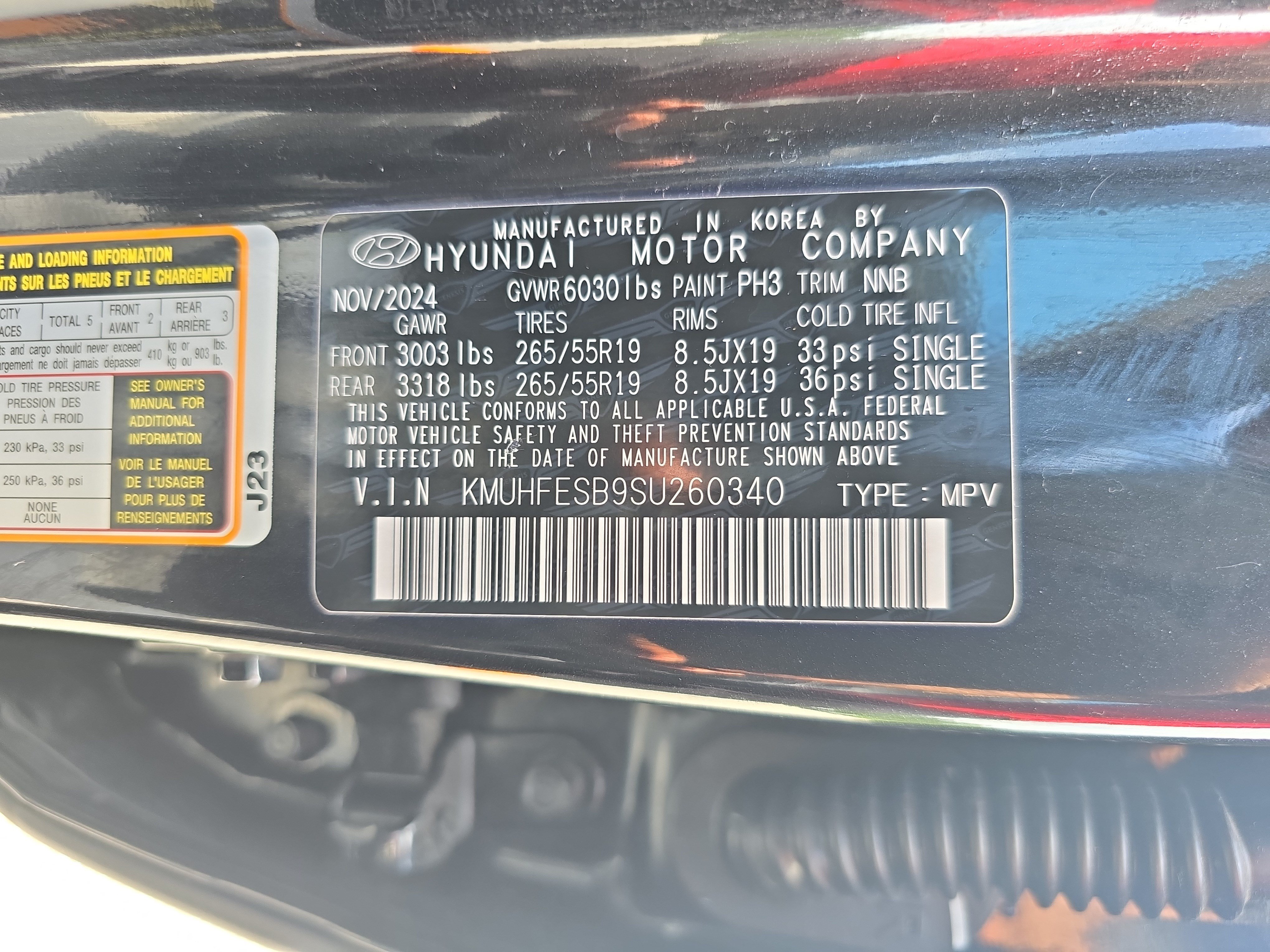 Used 2025 Genesis GV80 2.5T Standard AWD/4WD image 33