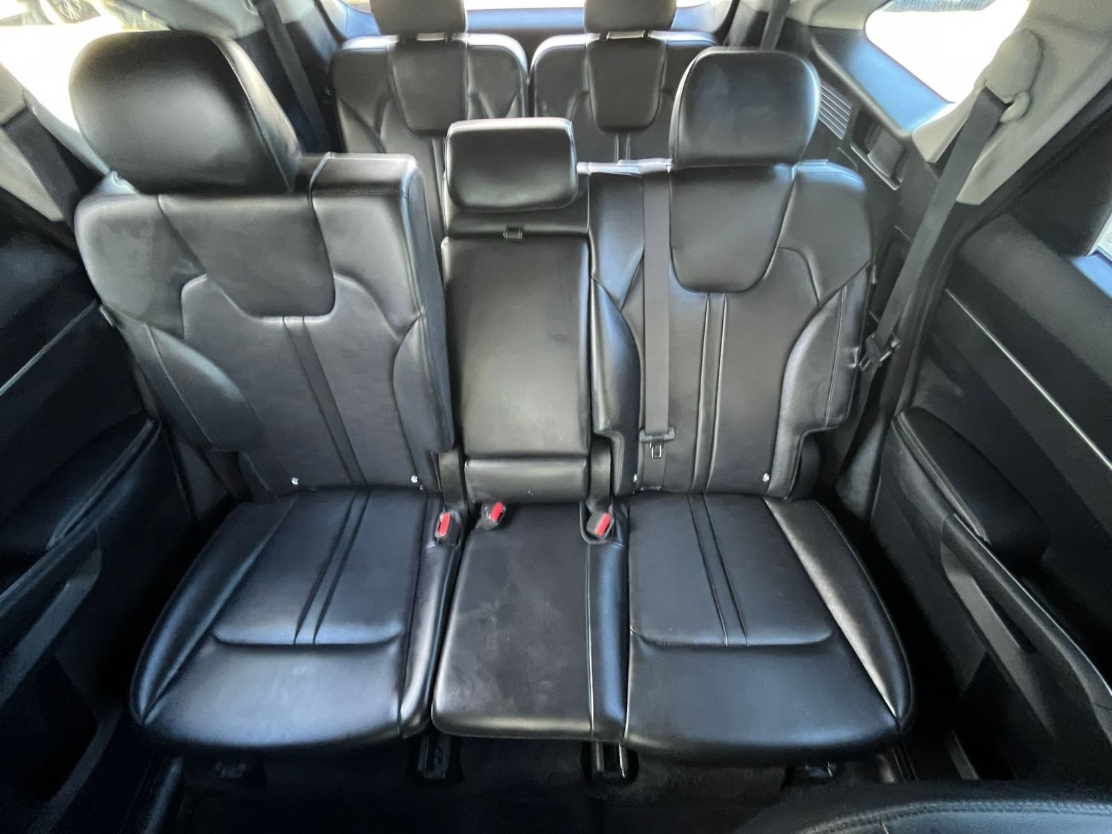Used 2024 Kia Sorento S FWD image 39