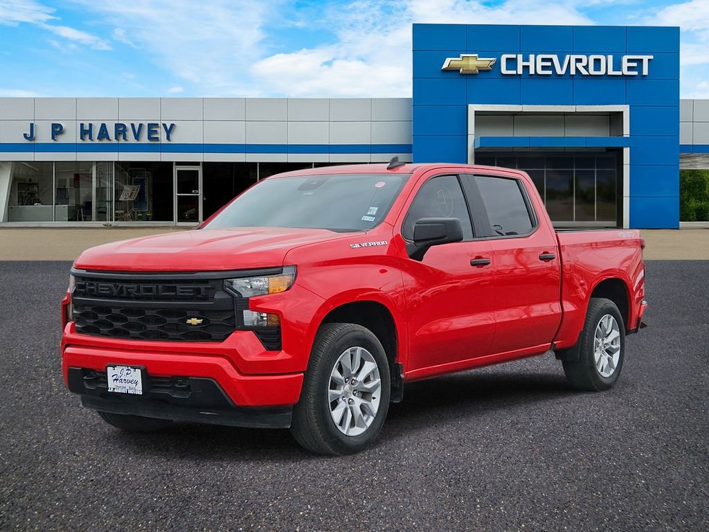 Used 2024 Chevrolet Silverado 1500 Custom AWD/4WD image 3