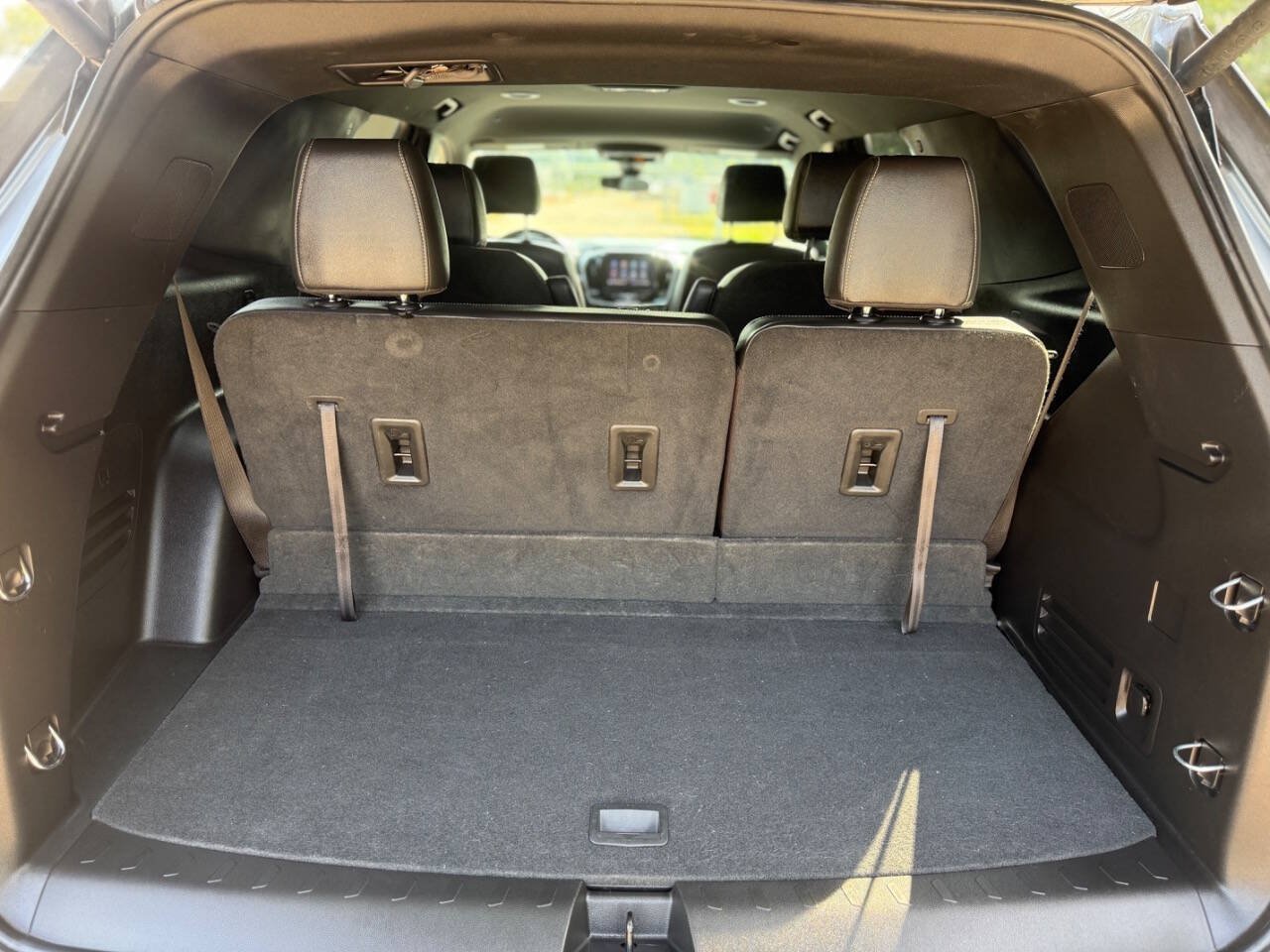 Used 2023 Chevrolet Traverse LT AWD/4WD image 11