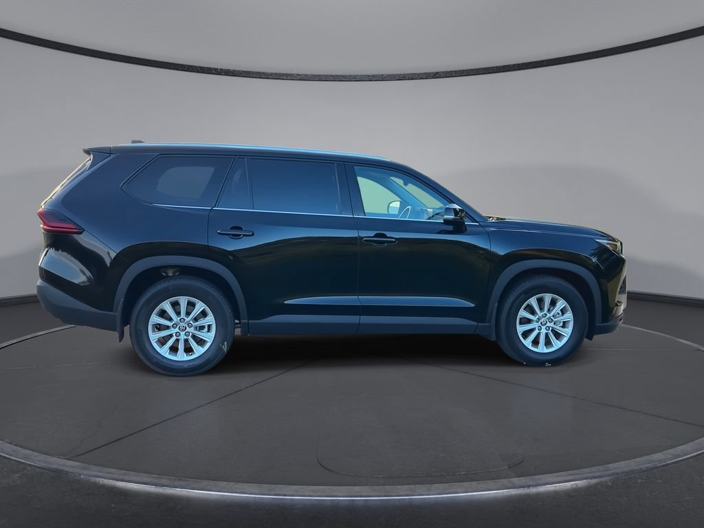 Certified 2026 Toyota Grand Highlander FWD image 9