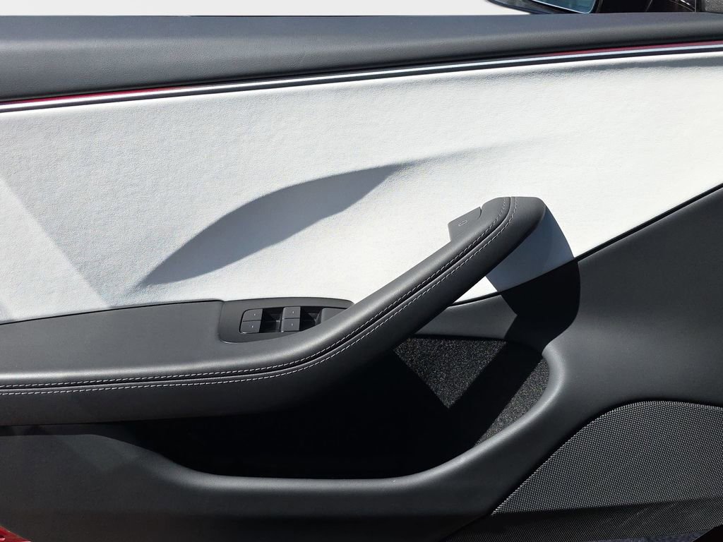 Used 2025 Tesla Model 3 Long Range RWD image 21