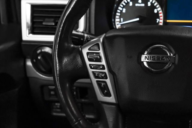 Used 2019 Nissan Titan PRO-4X AWD/4WD image 17