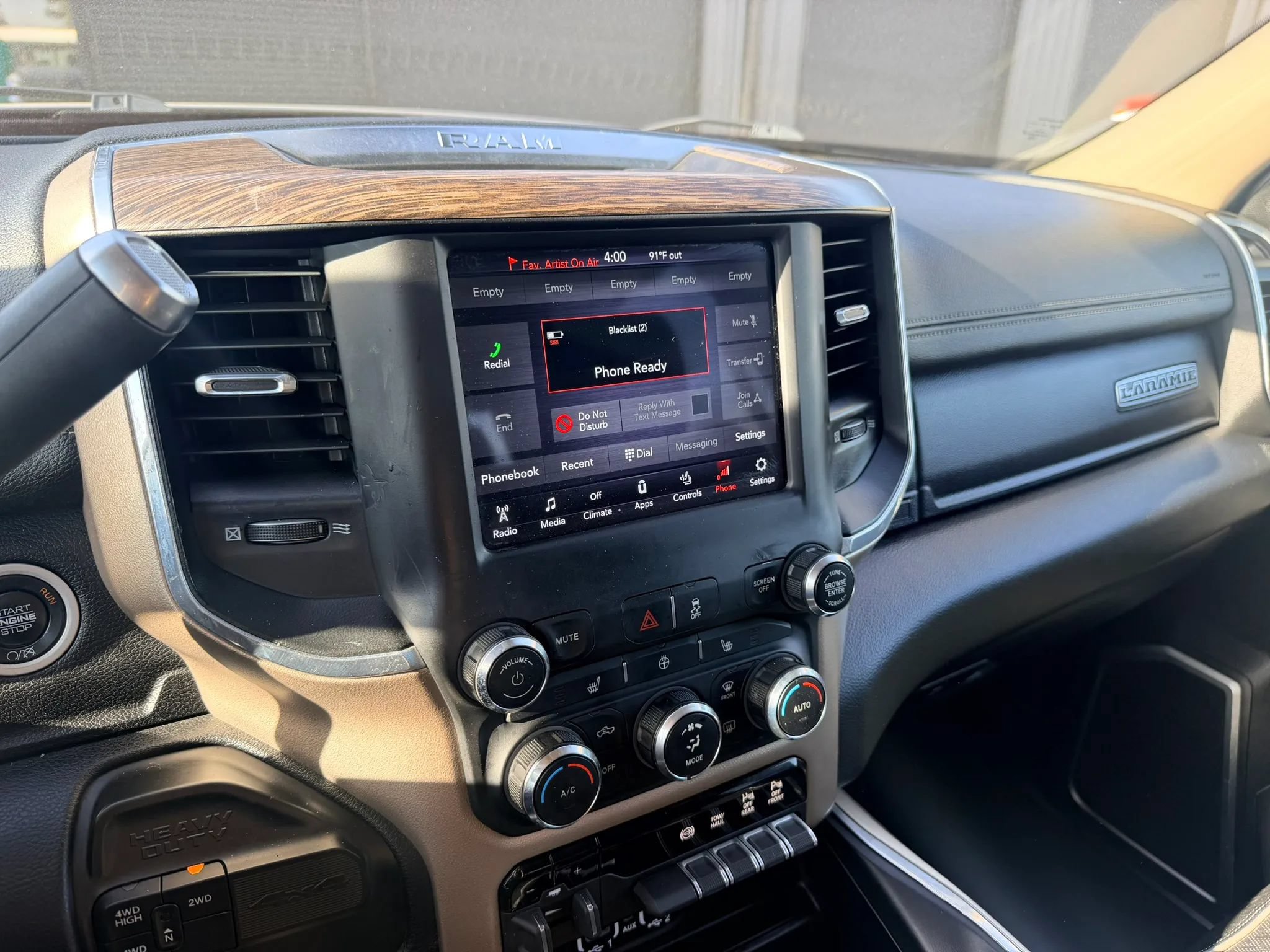 Used 2021 RAM 2500 Laramie w/ Body Color Bumper Group AWD/4WD image 13