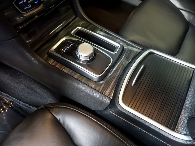 Used 2019 Chrysler 300 Touring w/ Quick Order Package 2EF image 25