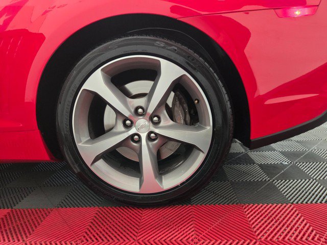 Used 2015 Chevrolet Camaro SS w/ Commemorative Special Edition RWD image 70