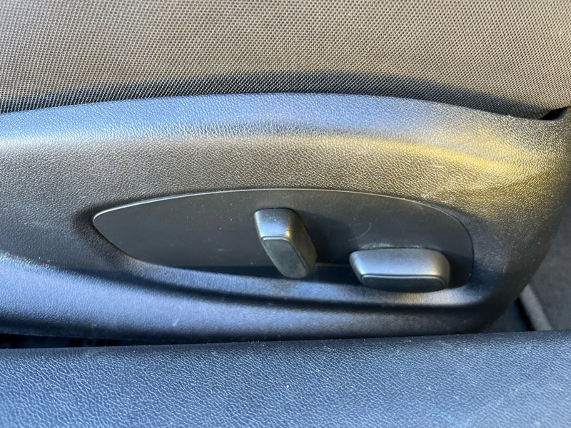 Used 2016 Chevrolet Camaro LT image 5