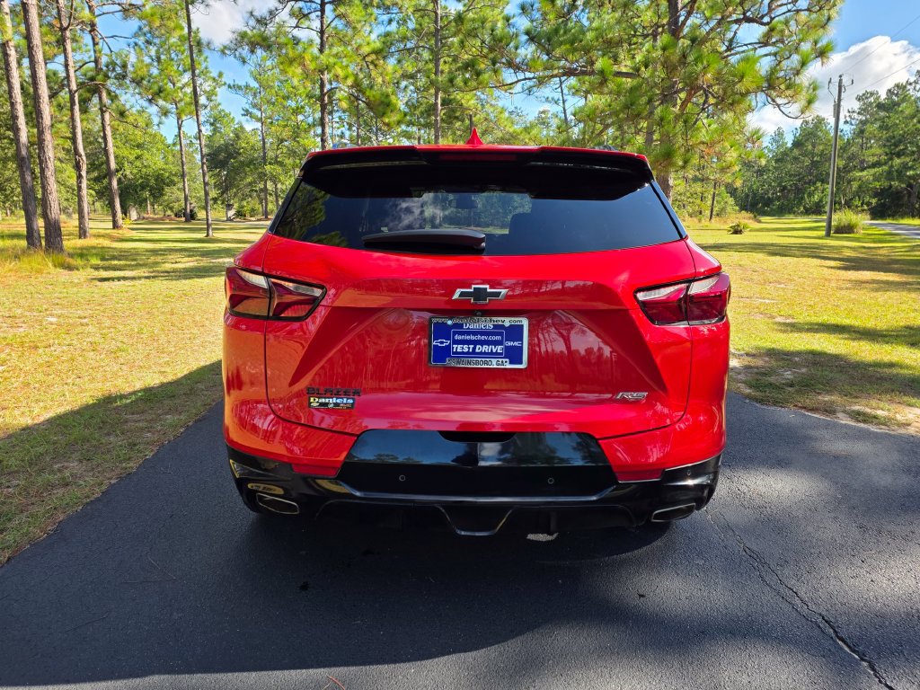 Used 2021 Chevrolet Blazer RS w/ Enhanced Convenience Package FWD image 4