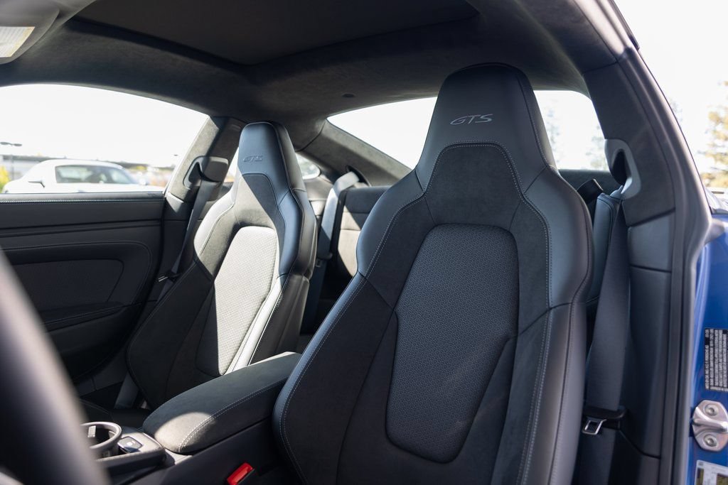 Certified 2025 Porsche 911 Carrera 4 GTS AWD/4WD image 5