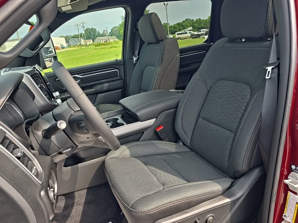 New 2026 RAM 1500 Big Horn AWD/4WD image 19
