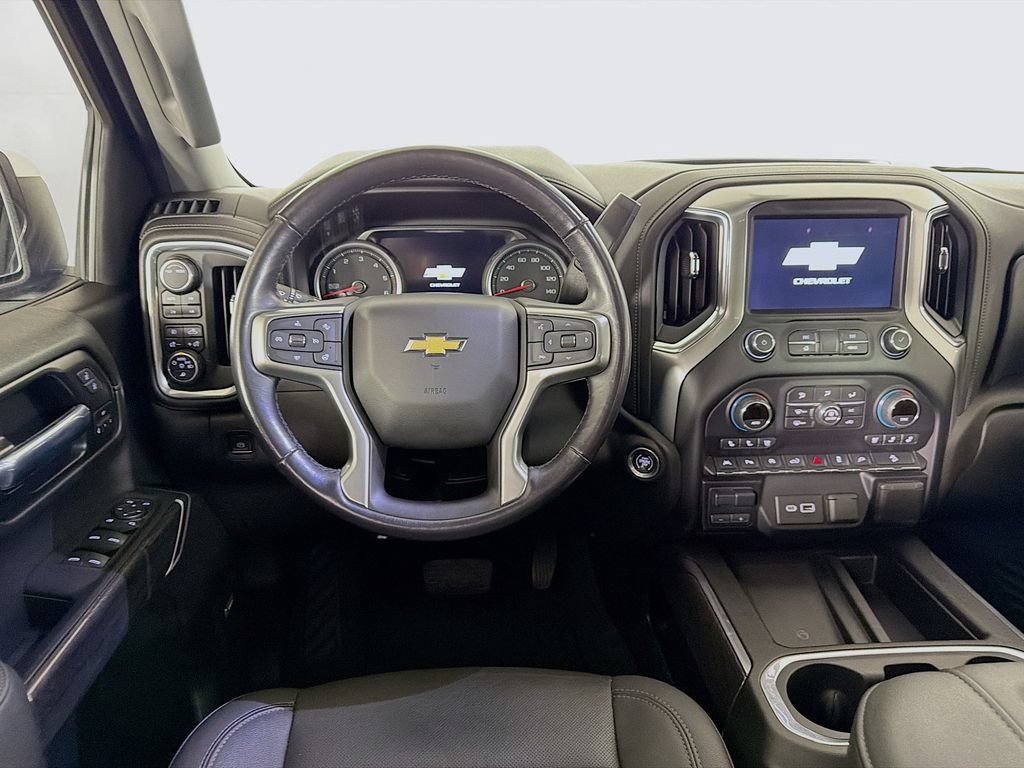 Used 2021 Chevrolet Silverado 1500 LTZ w/ Technology Package AWD/4WD image 21