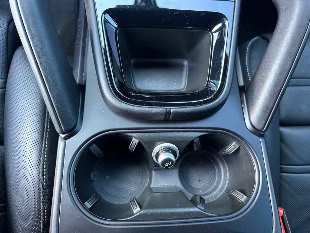 Certified 2024 Porsche Cayenne Turbo GT AWD/4WD image 28