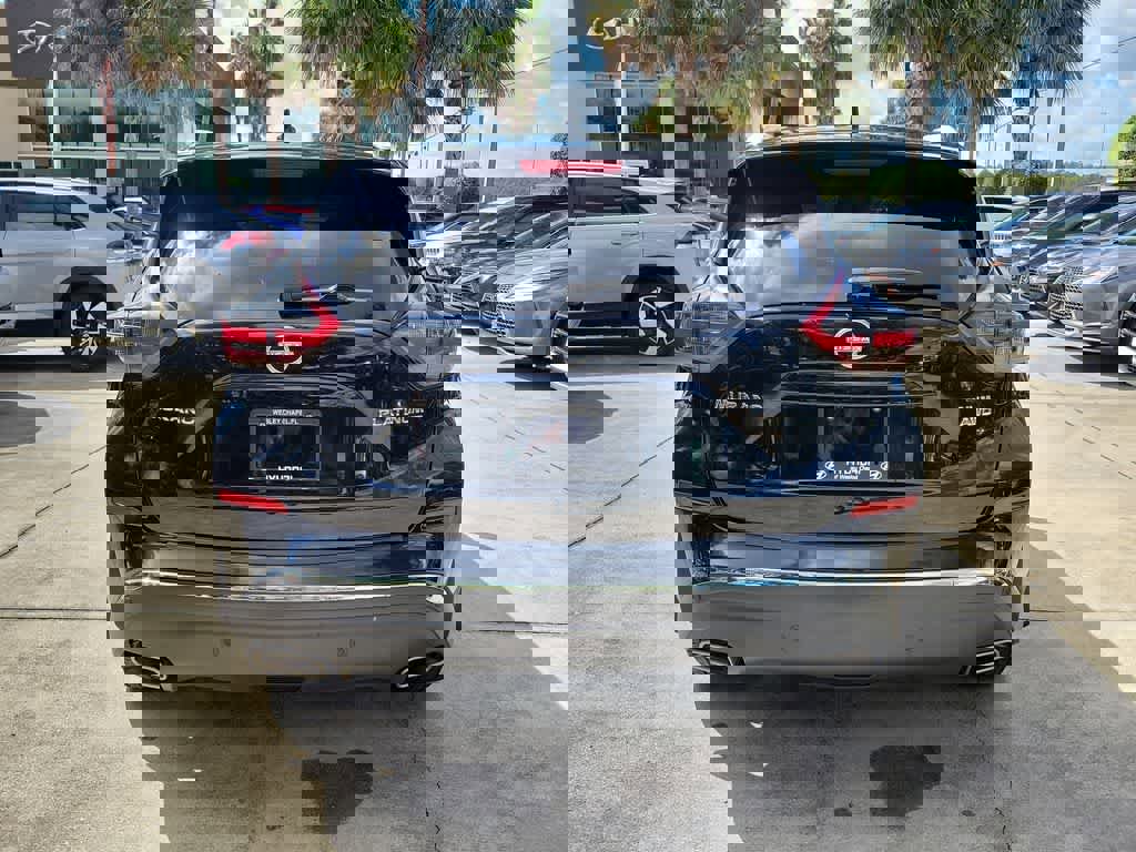 Used 2023 Nissan Murano Platinum w/ Cargo Package image 10