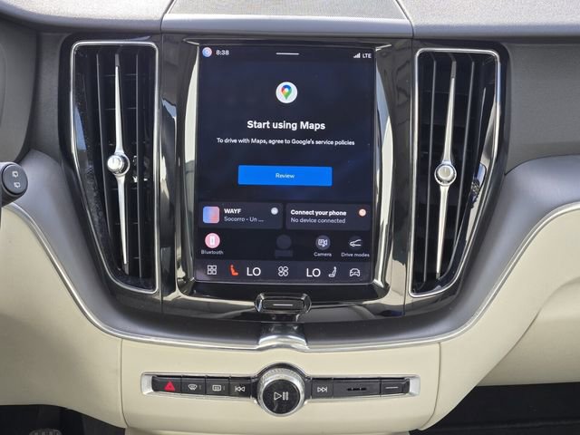 Used 2024 Volvo XC60 B5 Core image 19