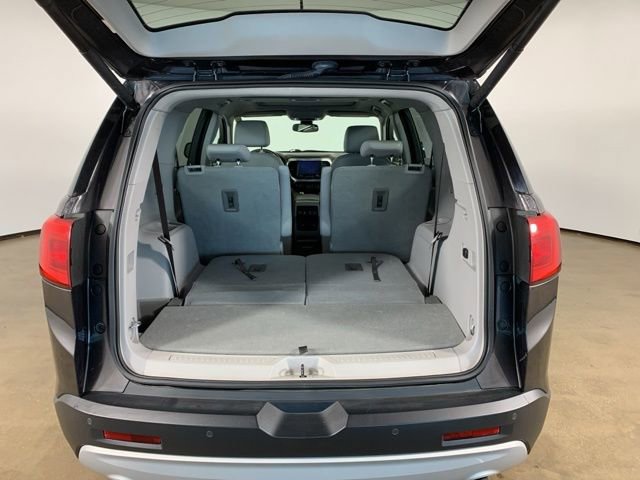 Used 2017 GMC Acadia SLT FWD image 14