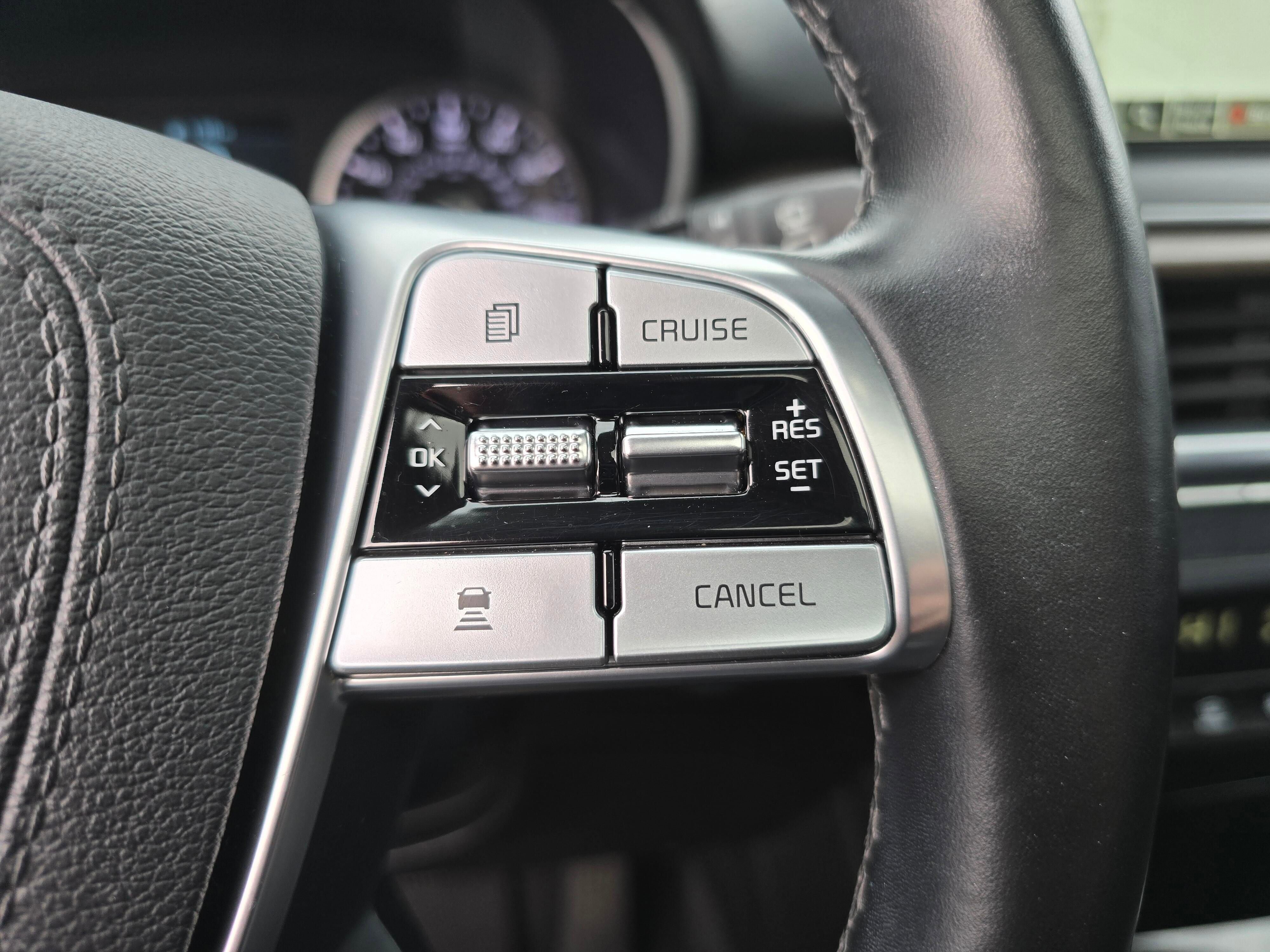 Used 2022 Kia Telluride EX w/ EX Premium Package image 23