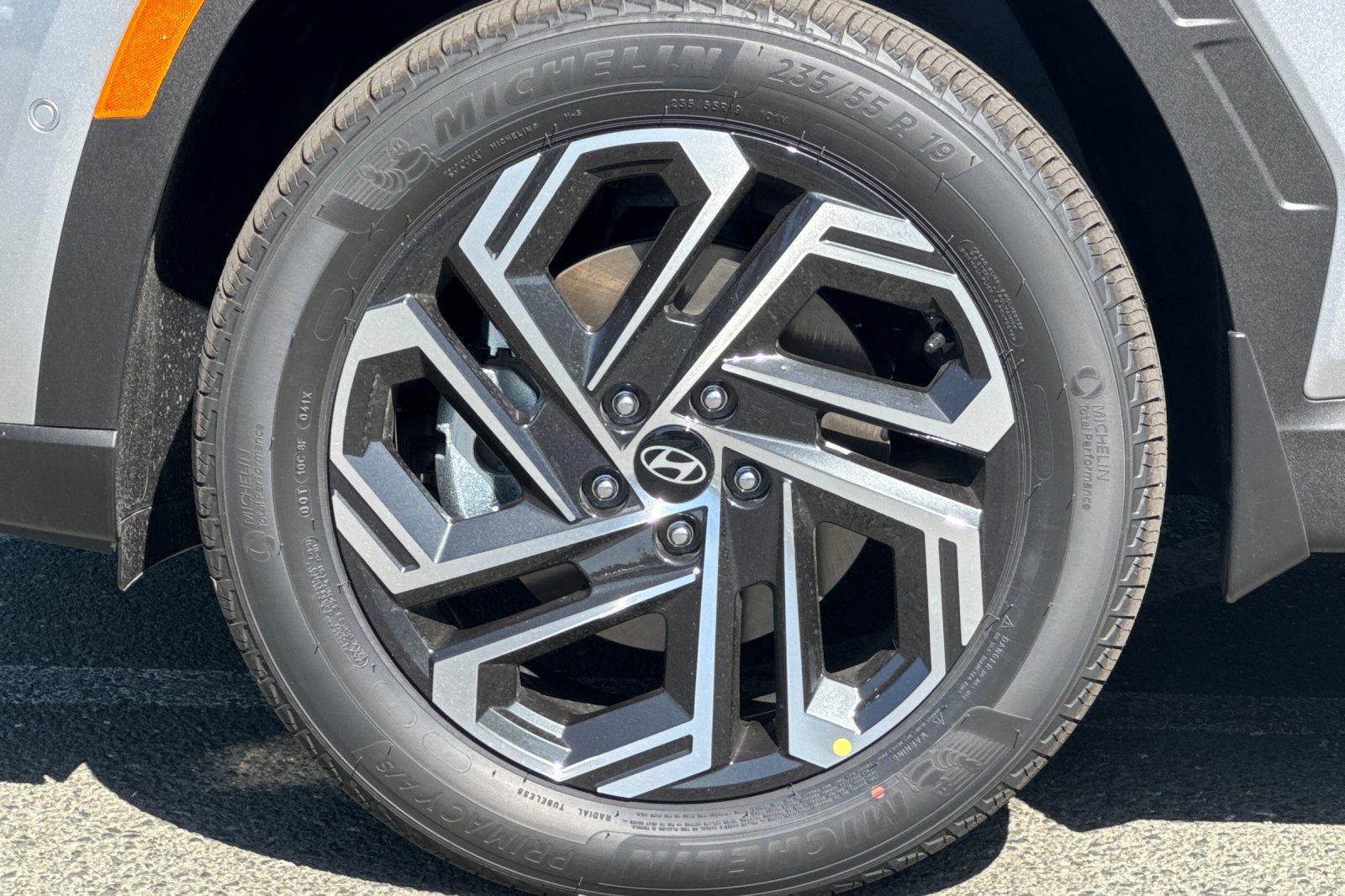 New 2026 Hyundai Tucson Limited AWD/4WD image 25