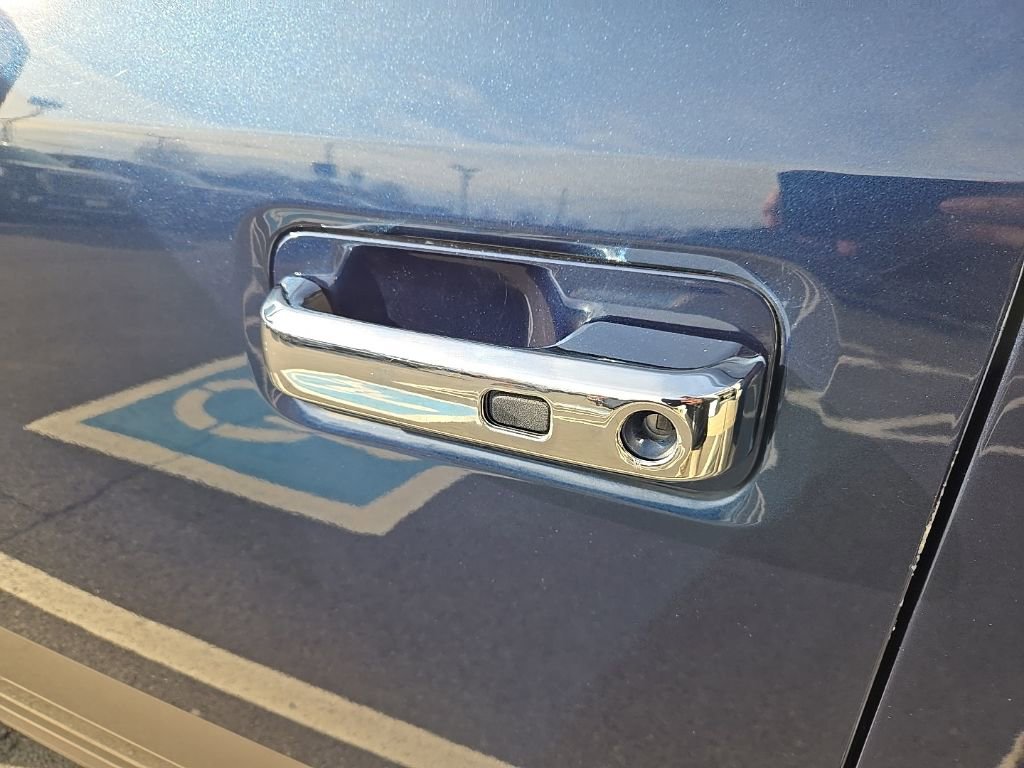 Used 2019 Ford F150 King Ranch w/ Equipment Group 601A Luxury image 13