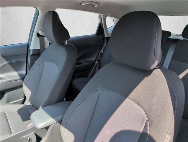 New 2027 Hyundai Kona SE FWD image 13
