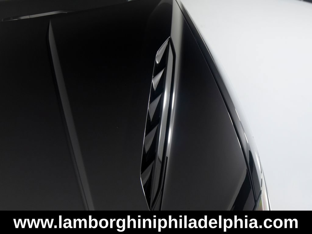 Used 2023 Lamborghini Urus S AWD/4WD image 45