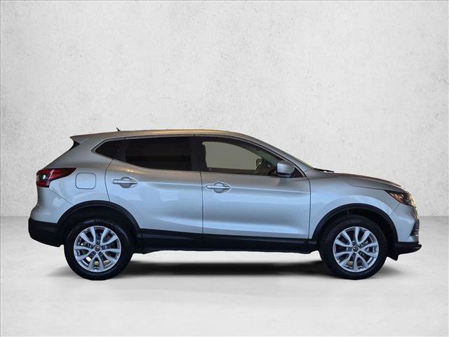 Used 2021 Nissan Rogue Sport S FWD image 4