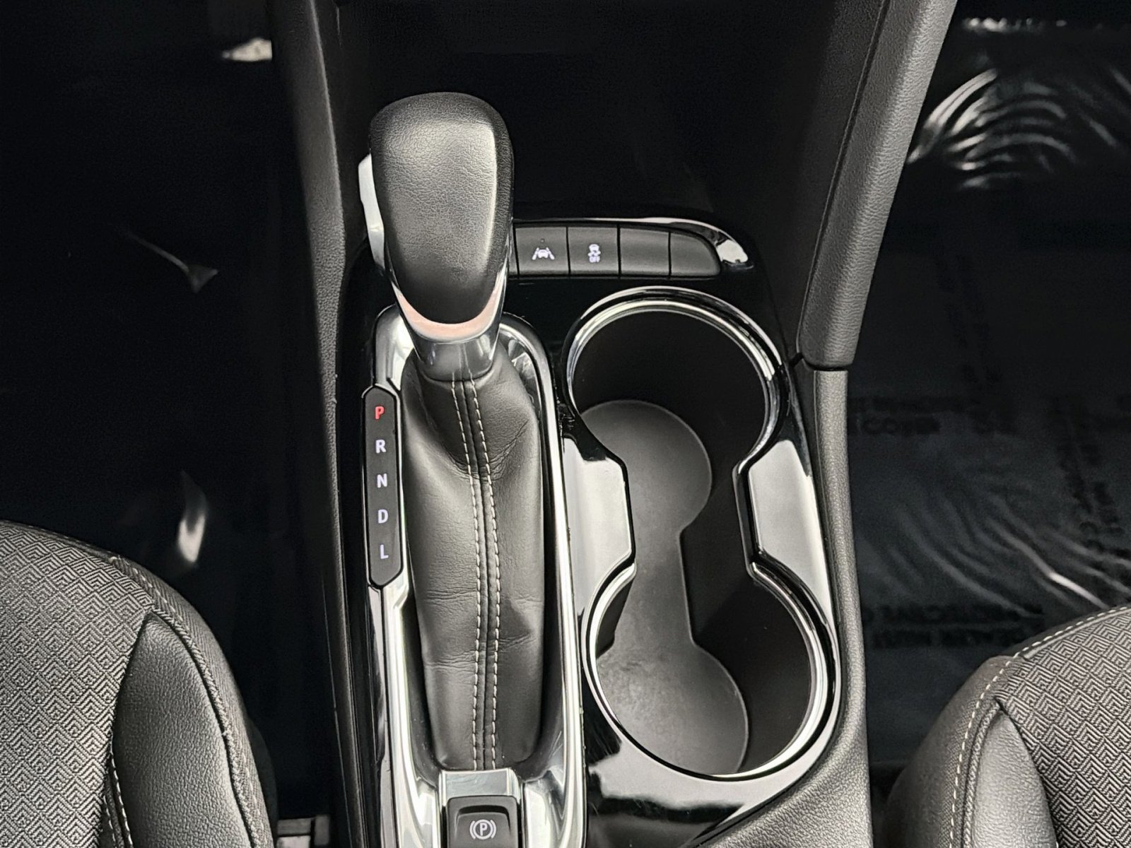 Used 2023 Buick Encore GX Preferred image 22