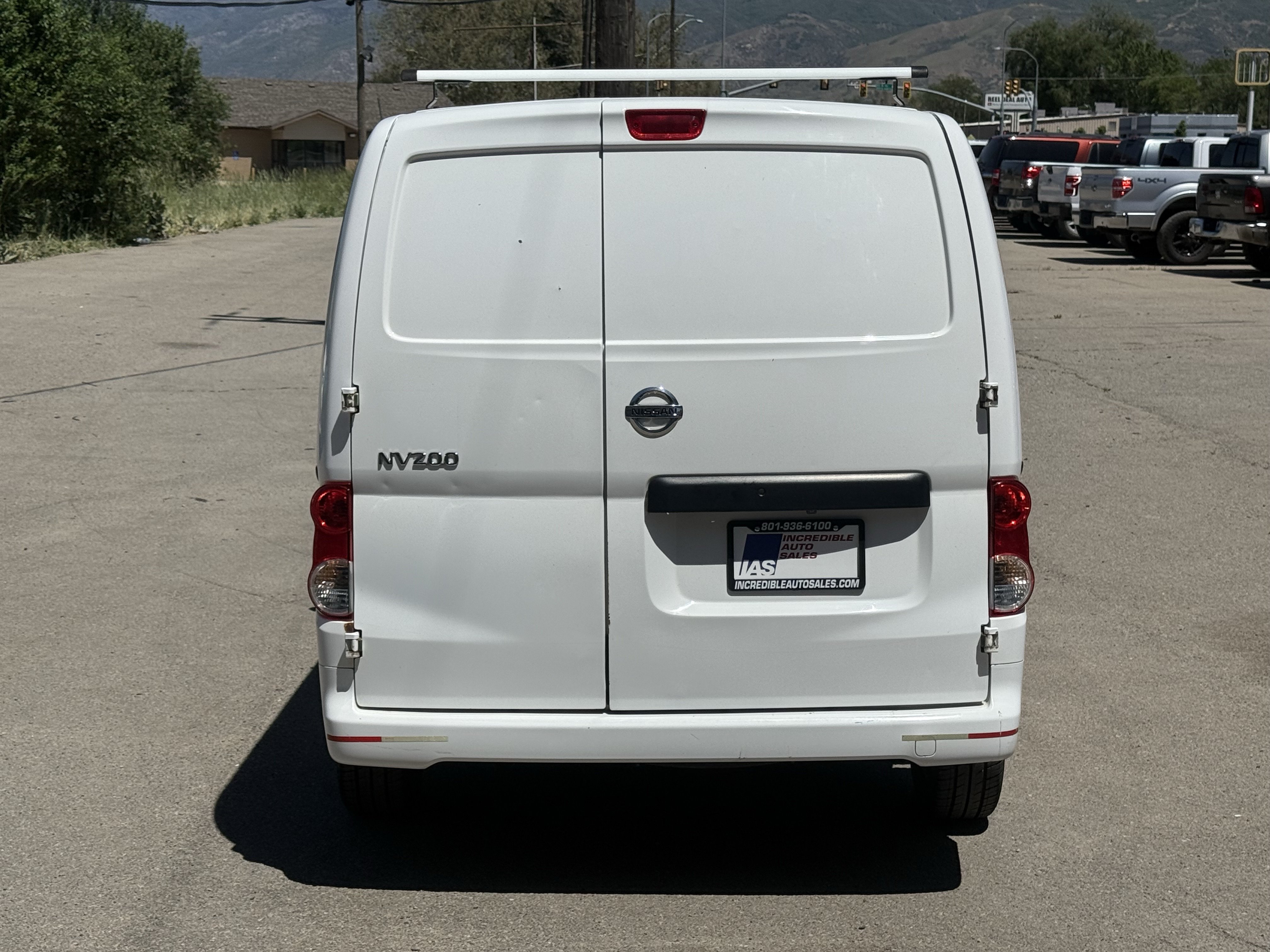 Used 2018 Nissan NV200 S FWD image 5