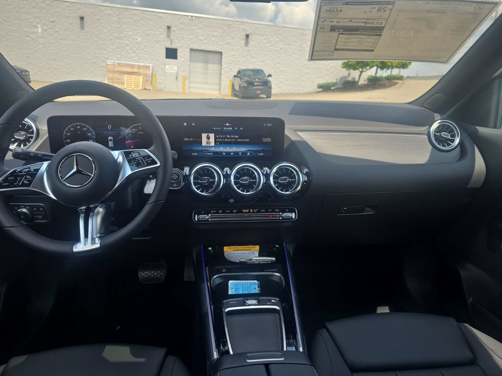 New 2026 Mercedes-Benz GLA 250 4MATIC image 12