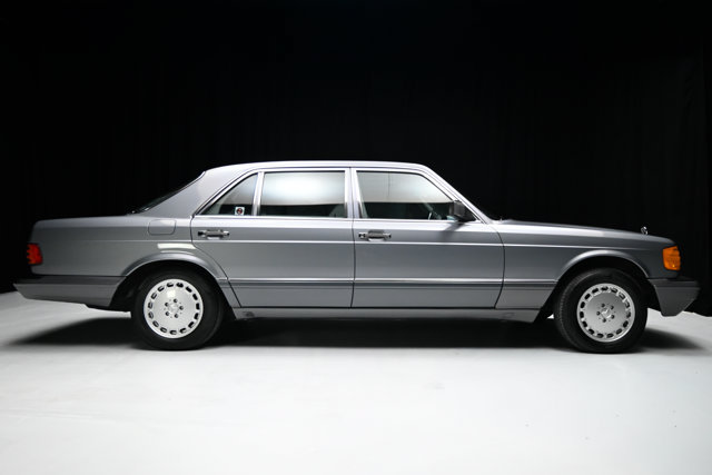 Used 1991 Mercedes-Benz 560 SEL image 23