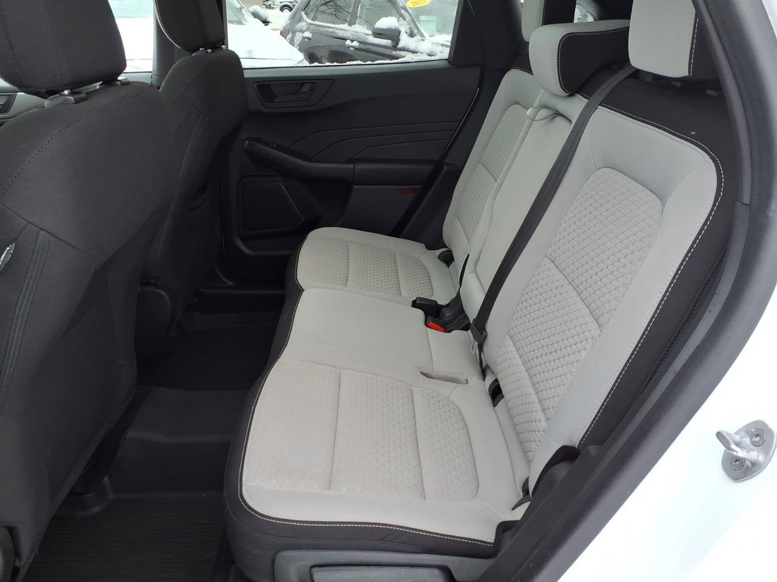 Used 2023 Ford Escape Active image 8