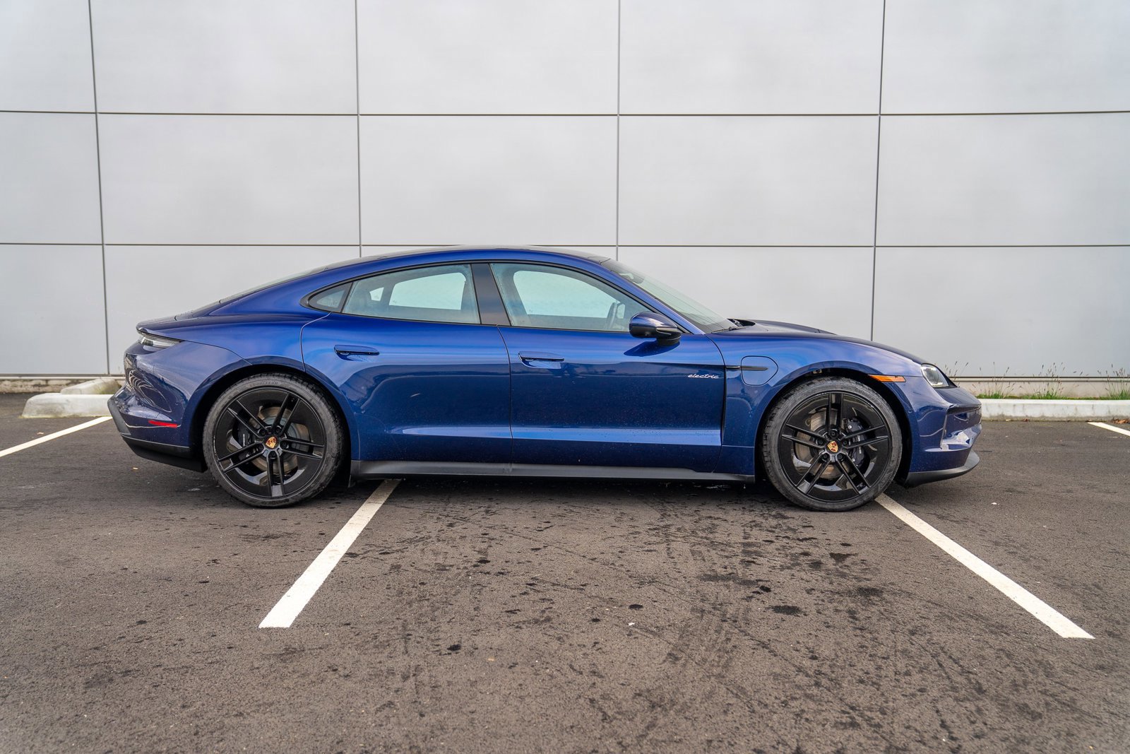 Certified 2025 Porsche Taycan image 8