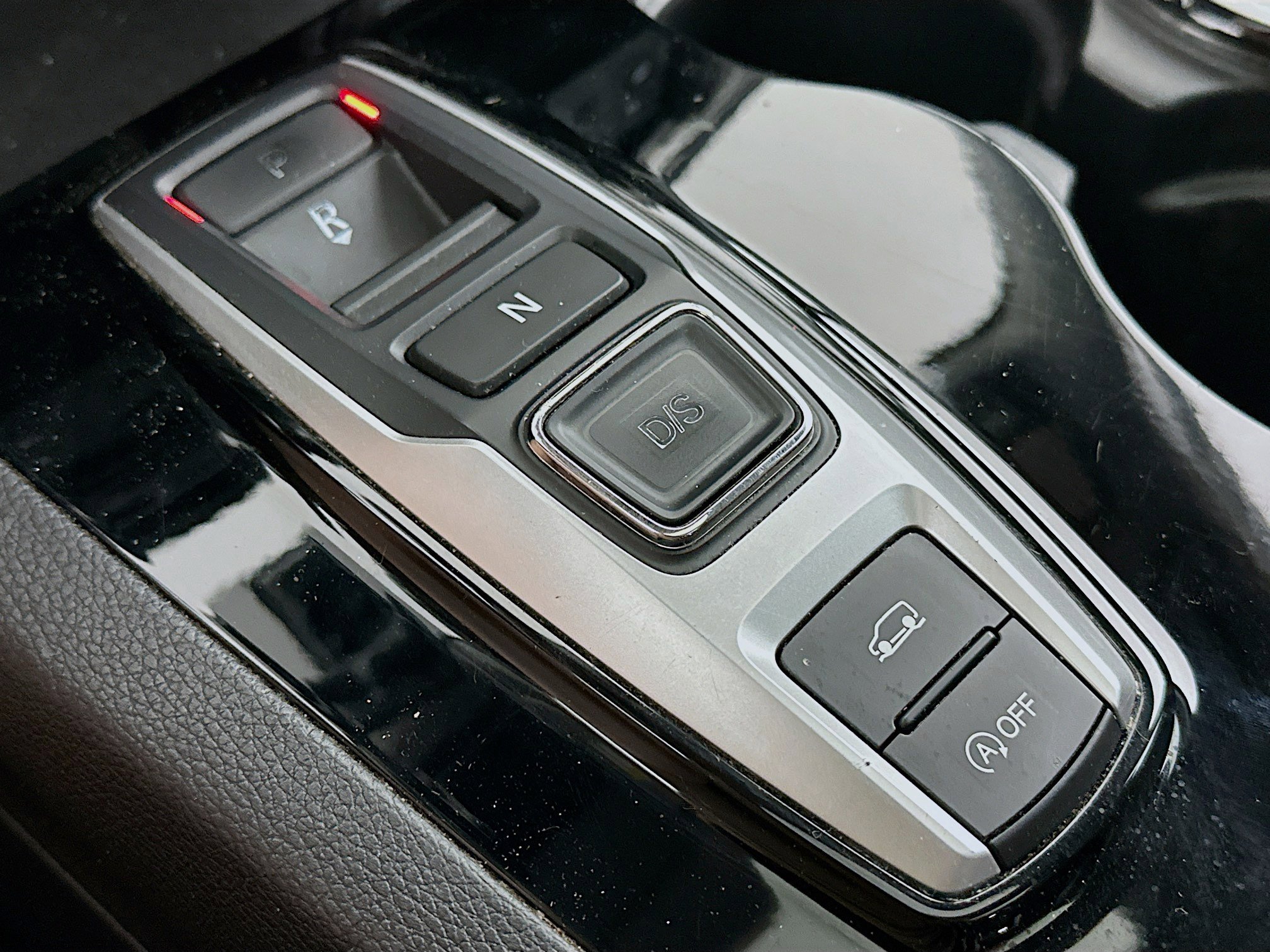 Used 2018 Honda Pilot Elite image 25