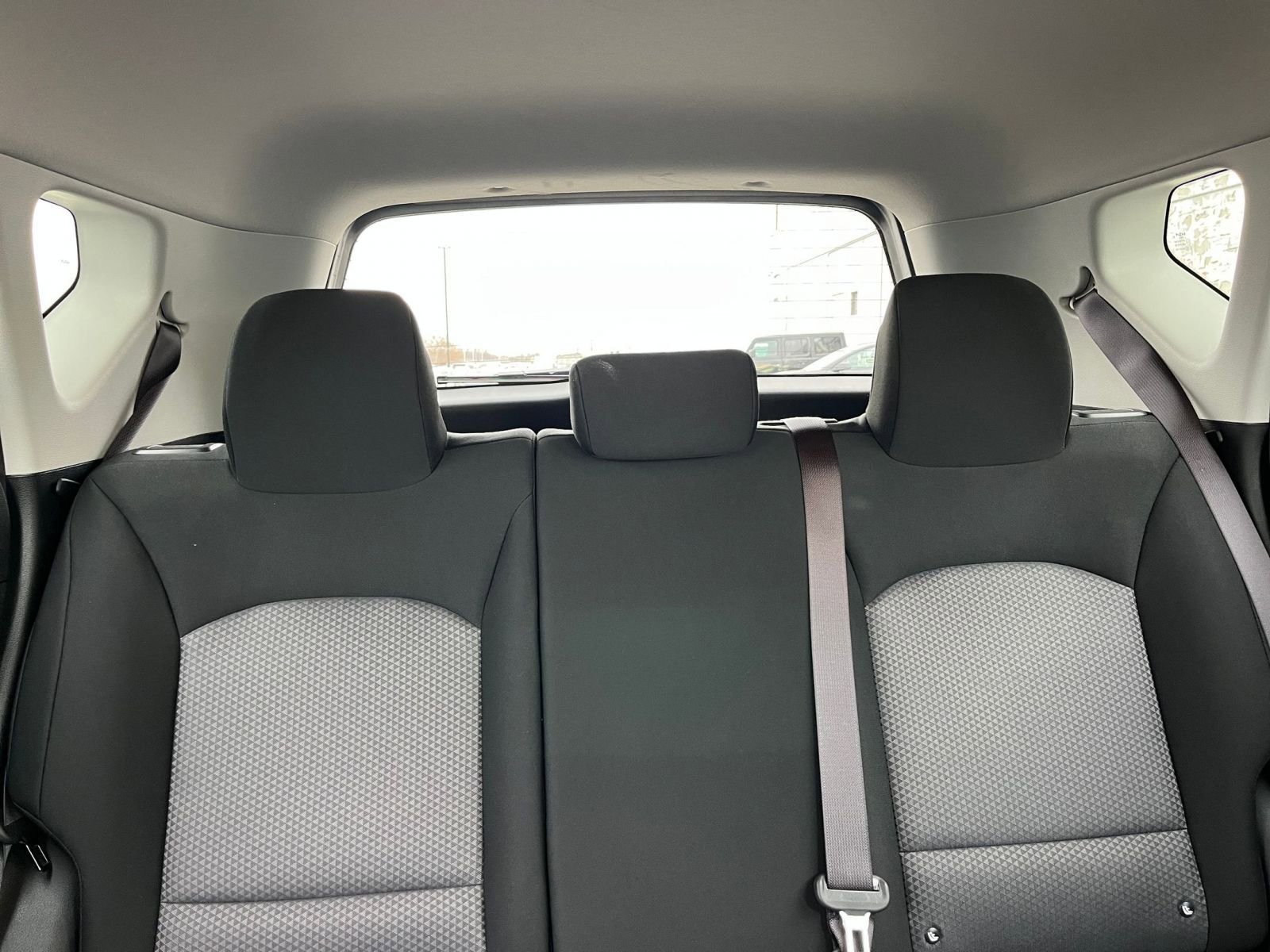 Used 2024 Kia Soul LX w/ Option Group 015 image 36