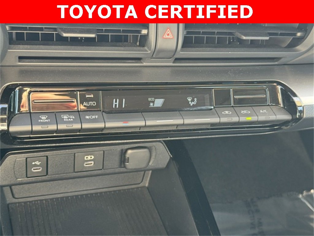 Certified 2023 Toyota Prius LE image 9